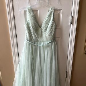 Maniju light pastel green formal dress size medium.